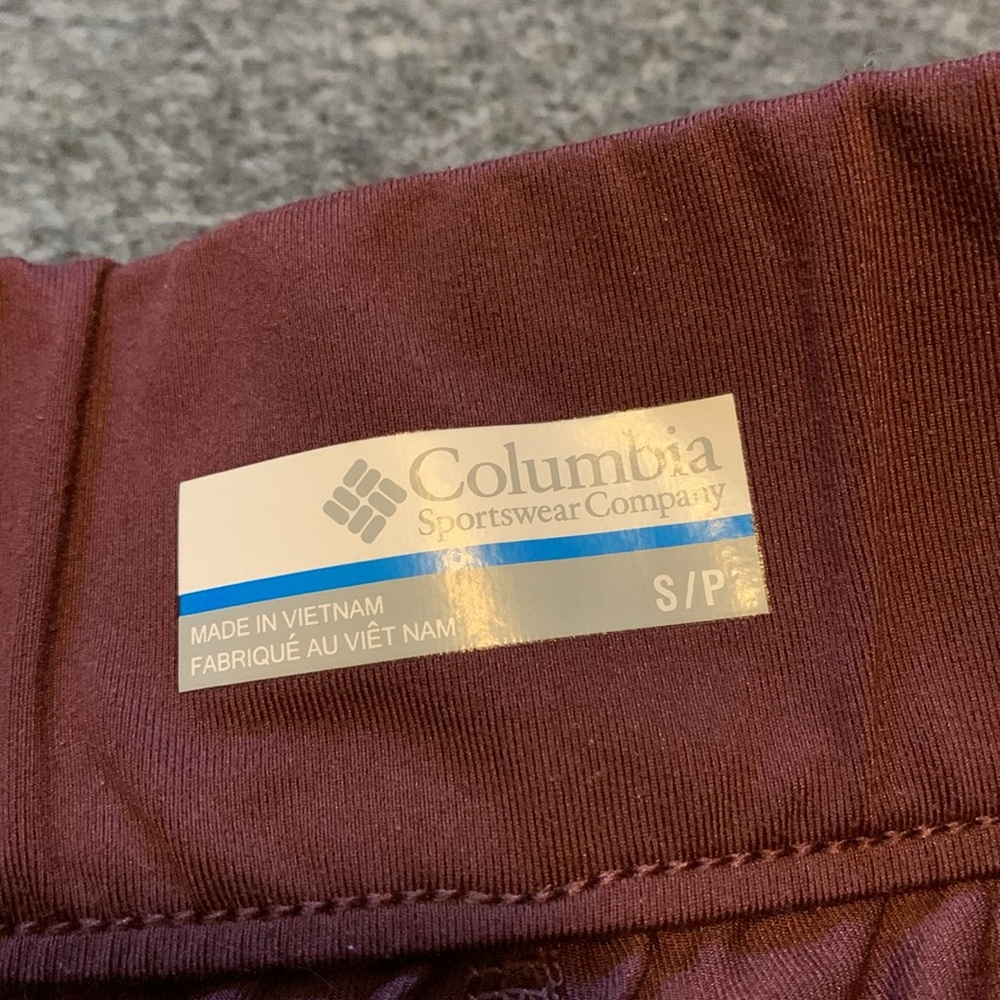Columbia Maroon Sports Skirt - Picture 4 of 10